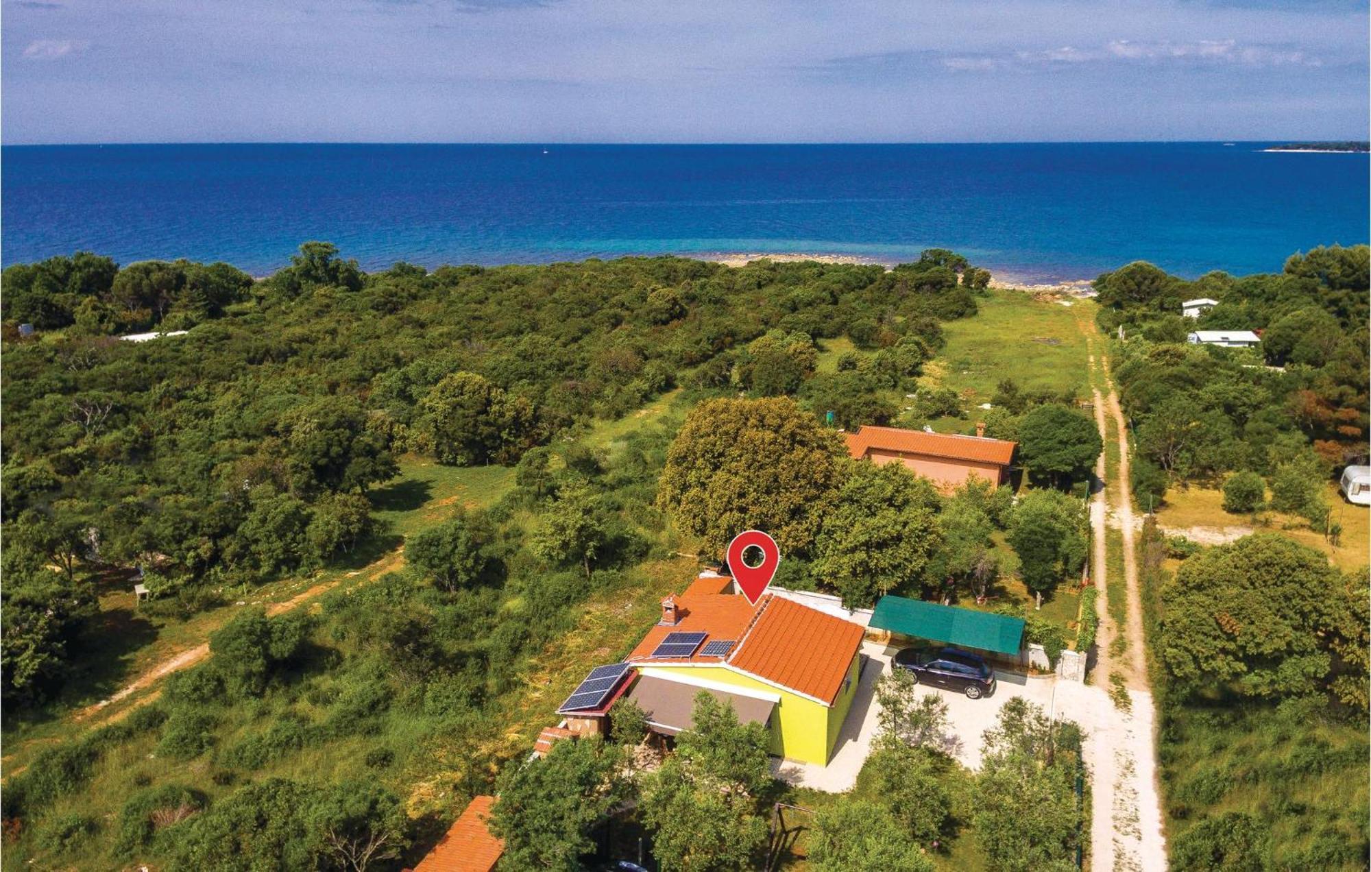 Stunning In With Wifi Holiday home